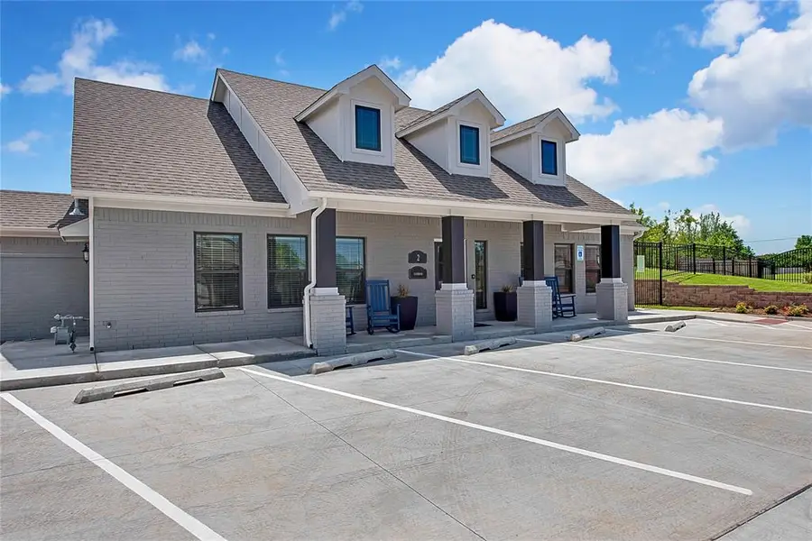 229 Carat Drive, Yukon, OK 73099 - Image #2