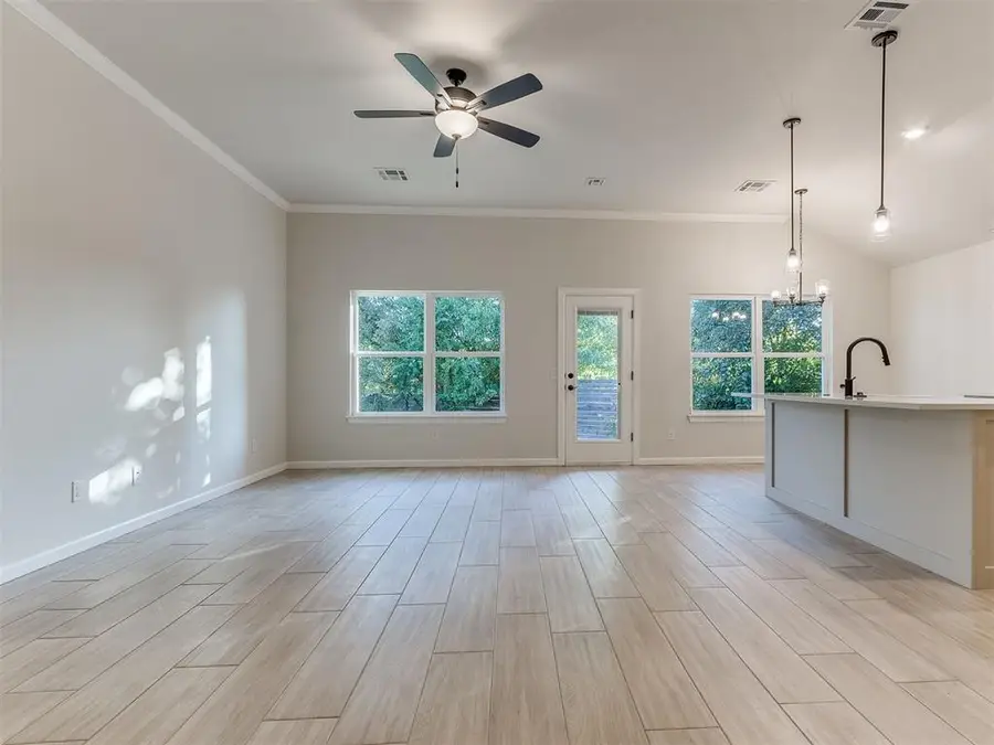 1500 Stirrup Way, Yukon, OK 73099 - #3