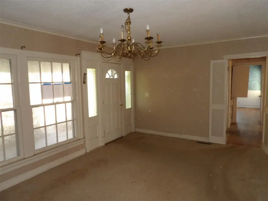 5804 NW 57th Street, Warr Acres, OK 73122 - Image #2