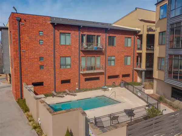 401 E Boyd Street #305, Norman, OK 73069