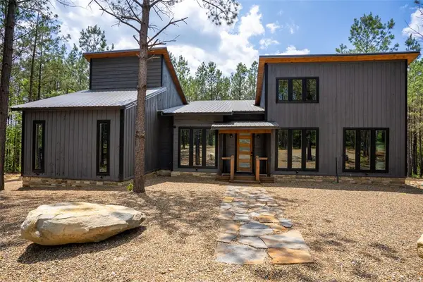 149 Bear Pine Trail, Broken Bow, OK 74728