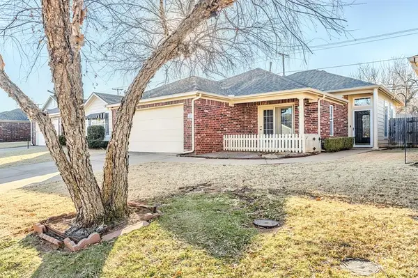 2455 Manchester Drive #37, Oklahoma City, OK 73120