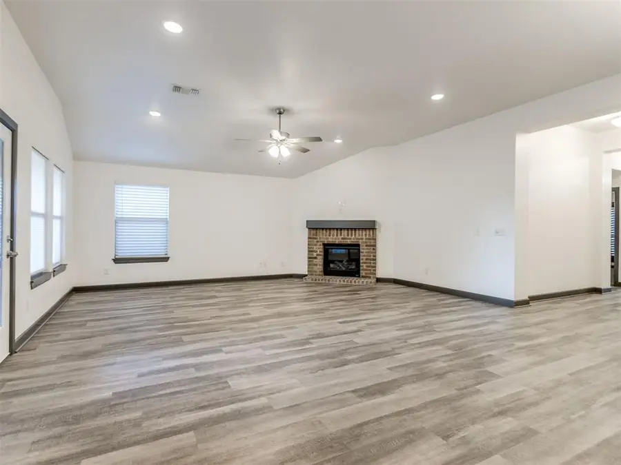 16121 Quiet Storm Drive, Moore, OK 73170 - #3