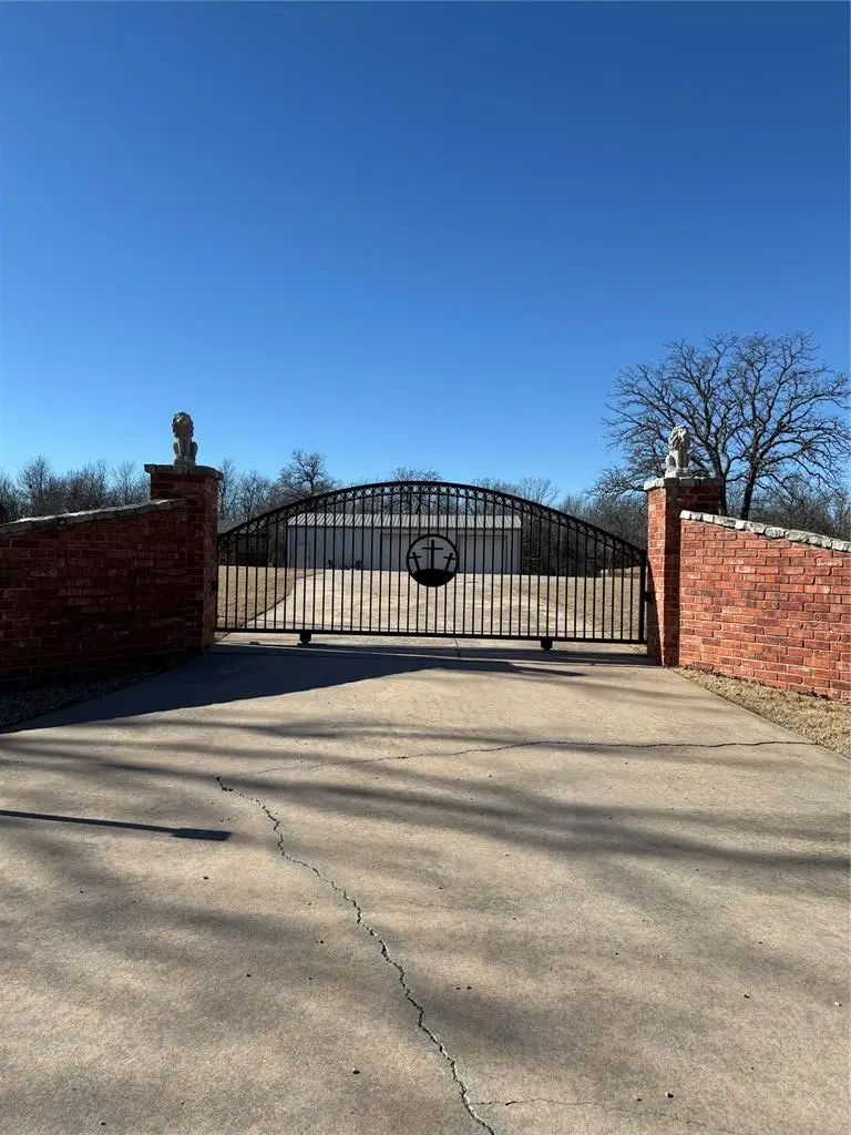 10121 Cottonwood Drive, Newalla, OK 74857 - Image #2