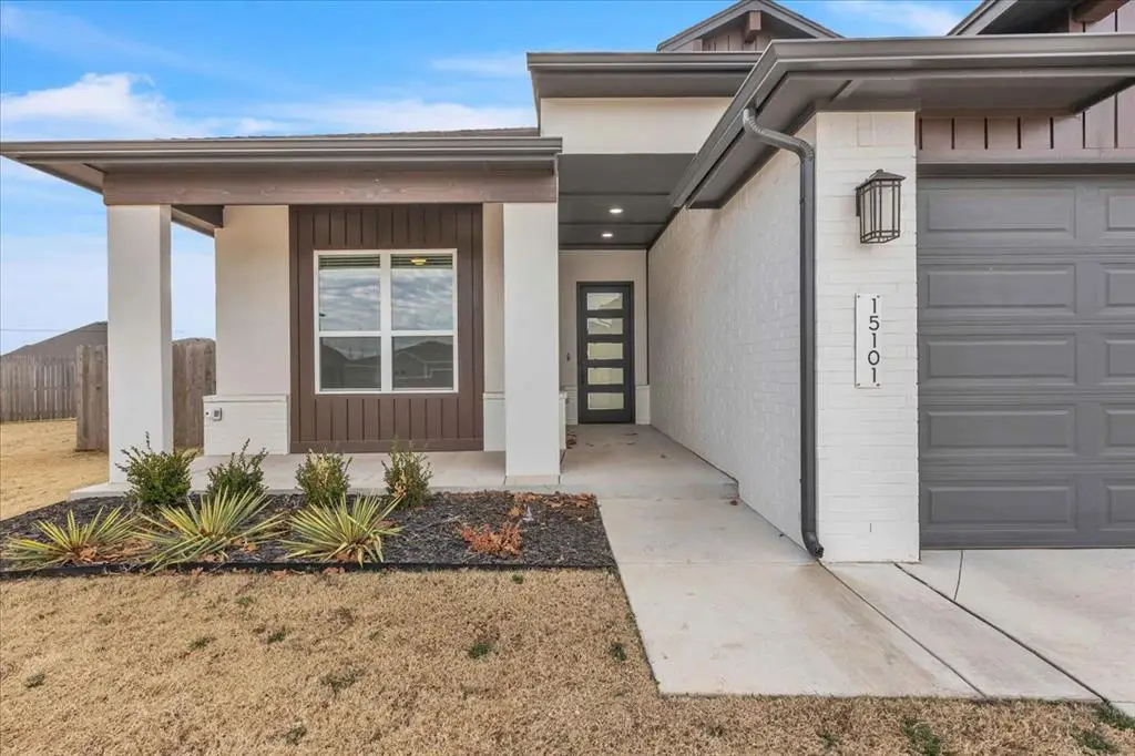 15101 Jasper Court, Edmond, OK 73013 - Image #1
