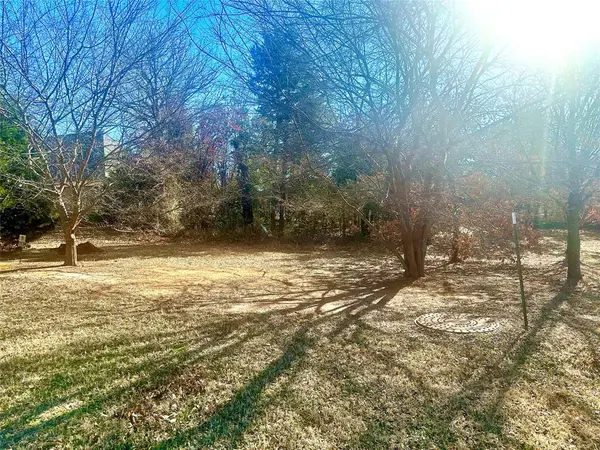 12001 Stonemill Manor Court, Oklahoma City, OK 73131