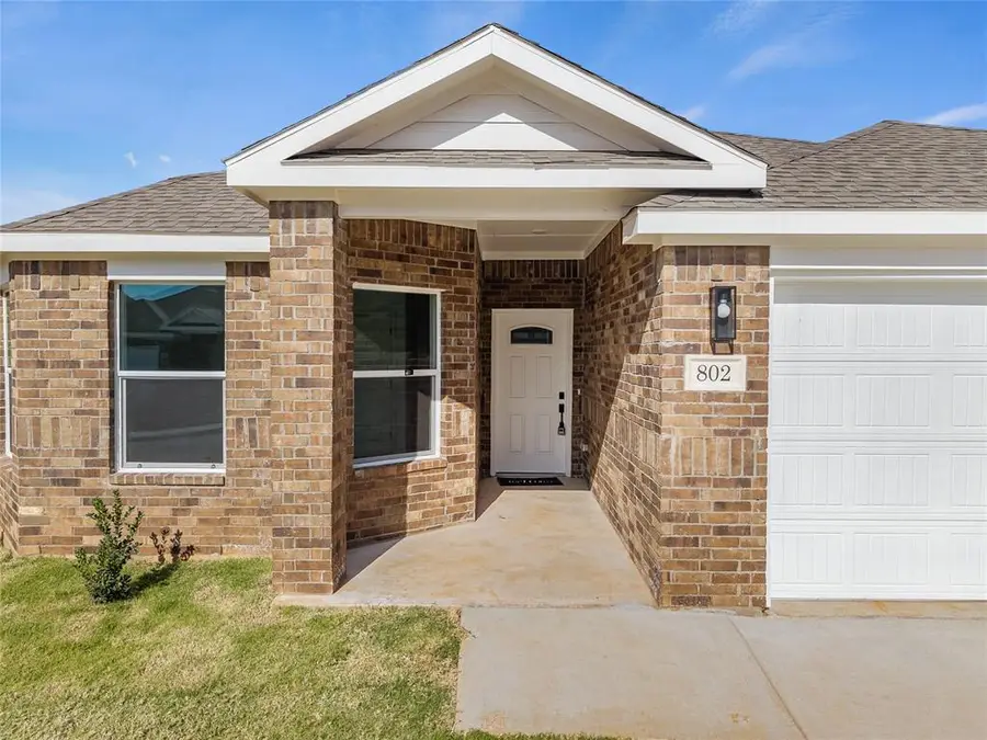 802 Venice Court, Kingfisher, OK 73750 - #2