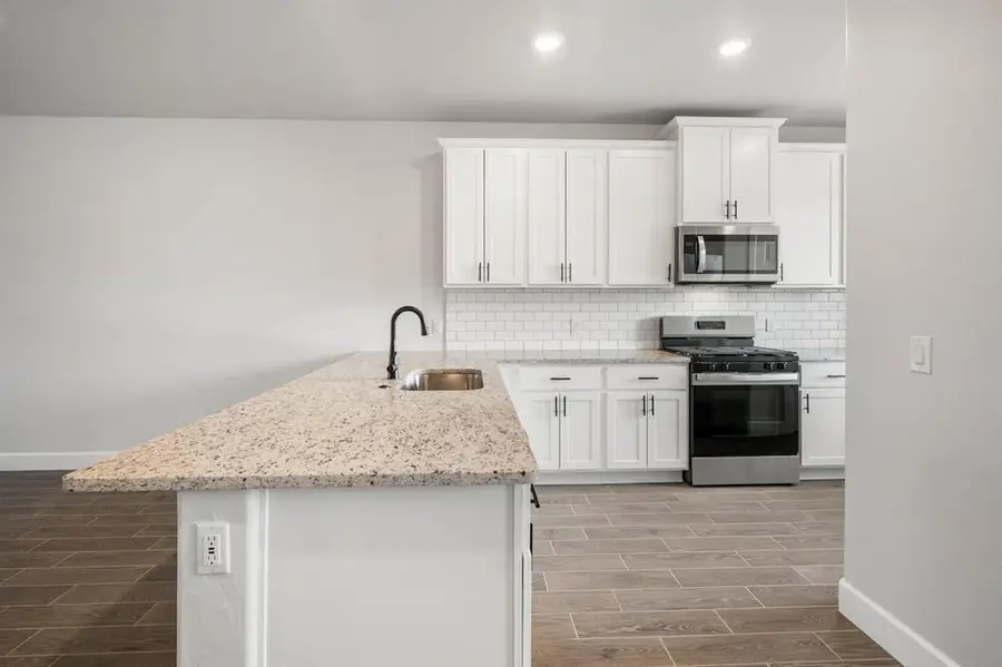 2375 Clubhouse Drive, Blanchard, OK 73010 - Image #2