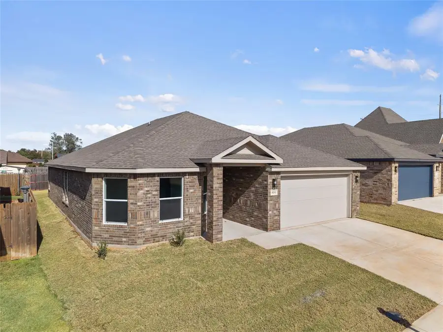805 Venice Court, Kingfisher, OK 73750 - #2