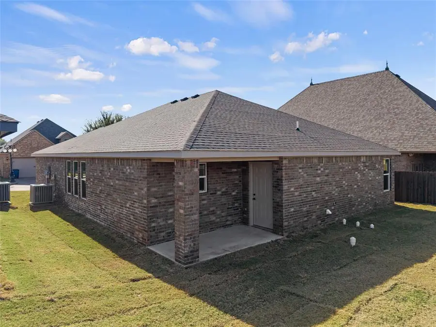 805 Venice Court, Kingfisher, OK 73750 - #3