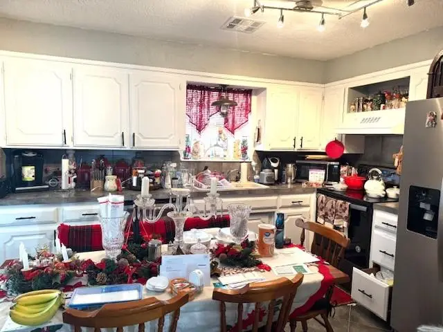 723 E 9th Street, Cordell, OK 73632 - Image #3