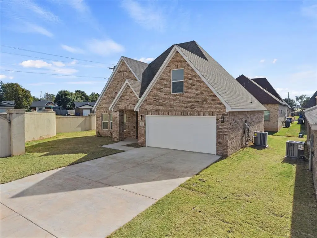 811 Venice Court, Kingfisher, OK 73750 - #1
