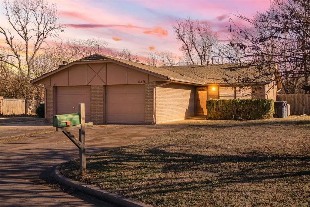 11376 N Glade Avenue, Oklahoma City, OK 73162 - Image #1
