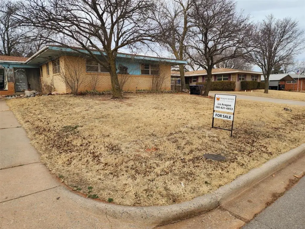 214 E Pawnee Road, Burns Flat, OK 73624 - Image #1