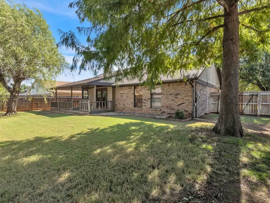 2909 Parkside Drive, Edmond, OK 73012 - Image #3