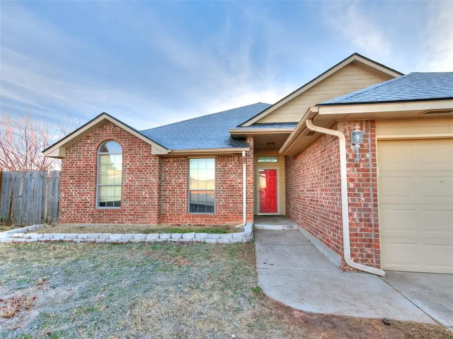 2724 SE 92nd Circle, Moore, OK 73160 - Image #2