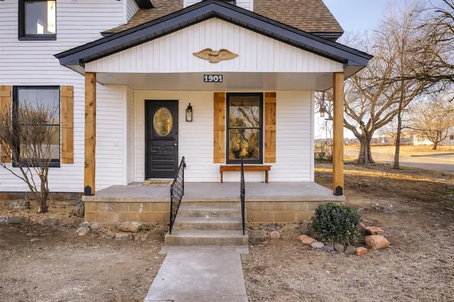 1901 W Cleveland Avenue, Guthrie, OK 73044 - Image #2