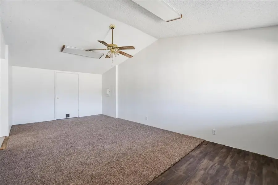 212 Iroquois Trail, Burns Flat, OK 73624 - Image #3