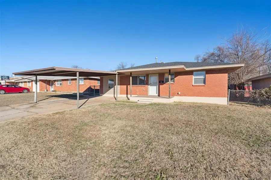 753 SW 4th Place, Moore, OK 73160 - Image #2