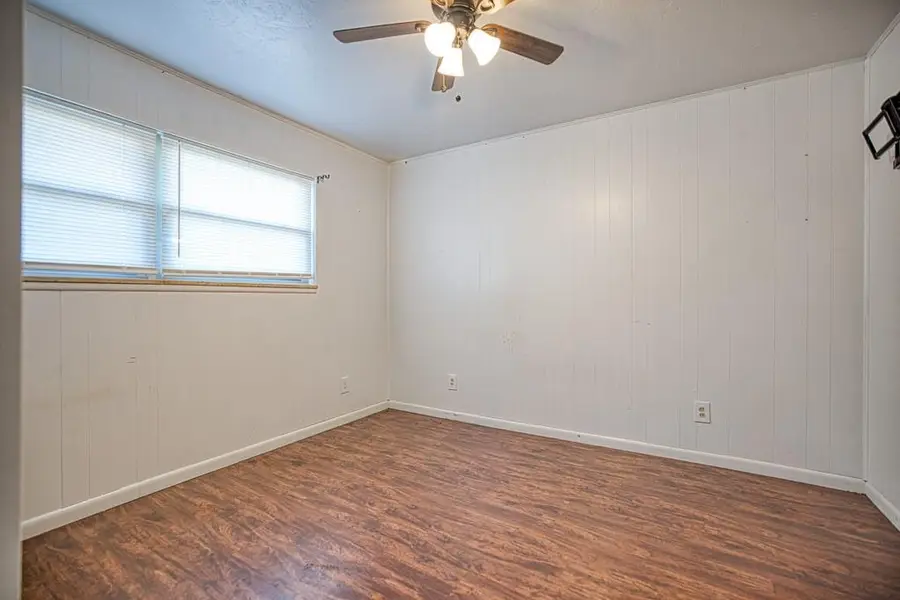 1309 S 13th Street, Kingfisher, OK 73750 - #2