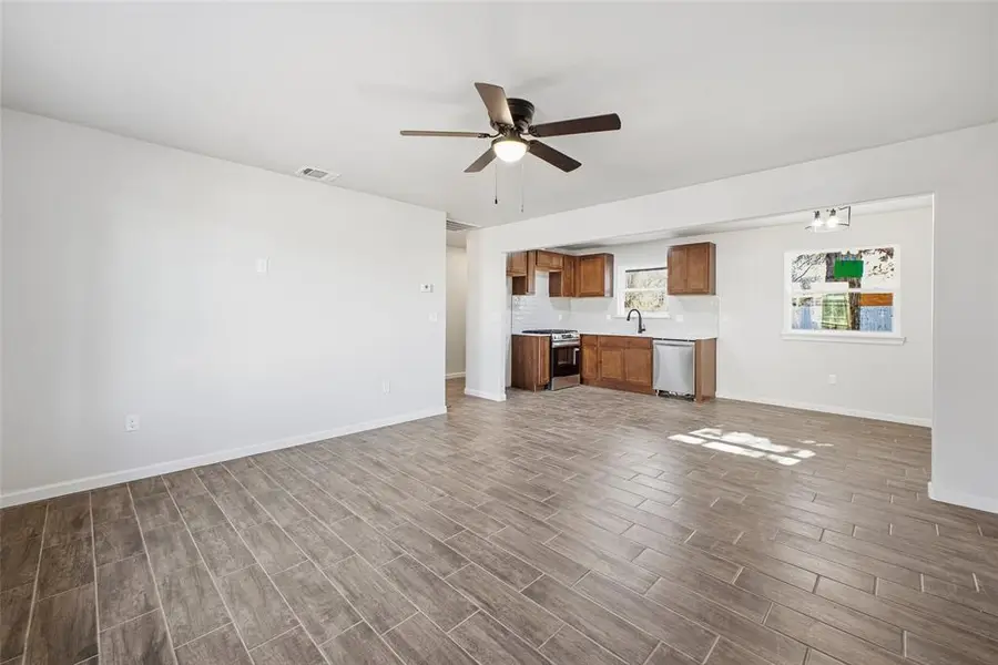 800 Lotus Avenue, Oklahoma City, OK 73130 - Image #3