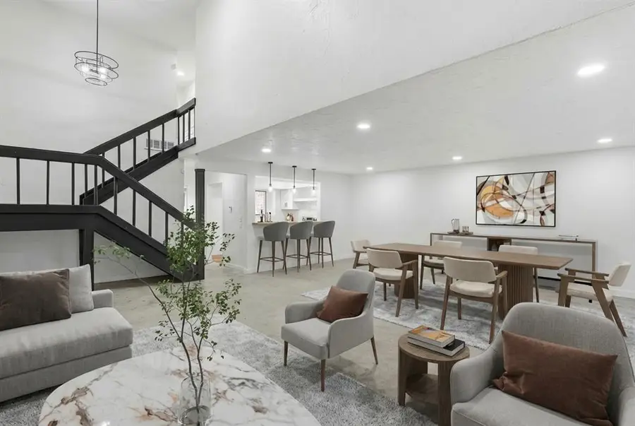 7919 Lakehurst Drive, Oklahoma City, OK 73120 - #2