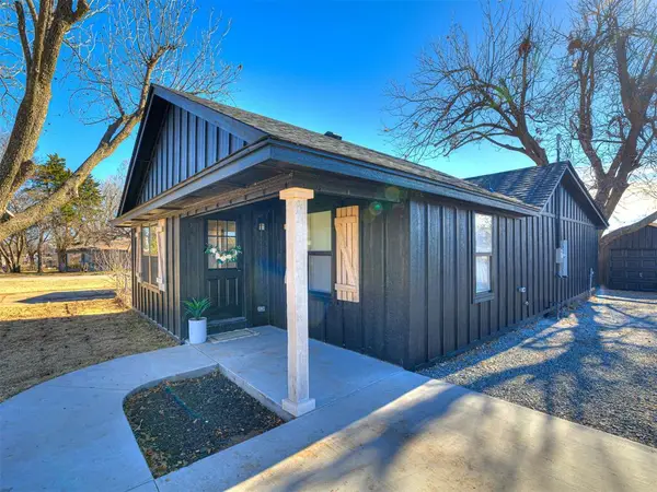 1909 W Louisiana Avenue, Chickasha, OK 73018