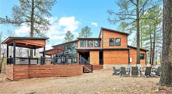 742 Scrub Oak Trail, Broken Bow, OK 74728