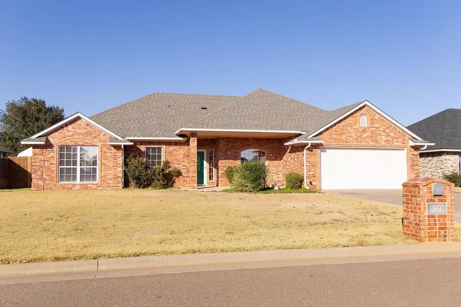 1001 Stephanie Lane, Altus, OK 73521 - #3