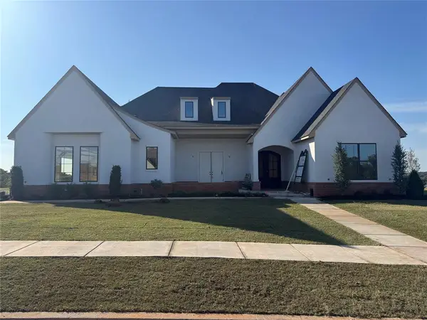 9400 Millstone Court, Edmond, OK 73034