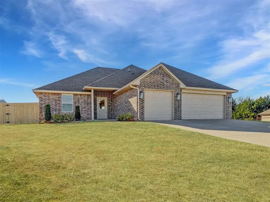 9757 Country Side Lane, Guthrie, OK 73044 - Image #2