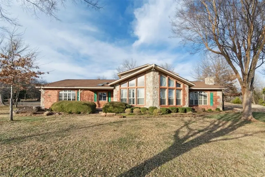 2909 N Santa Fe Avenue, Edmond, OK 73003 - Image #3