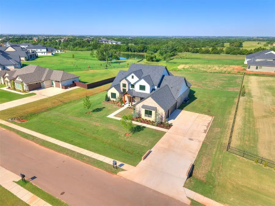 22645 Forester Lane, Edmond, OK 73025 - #2