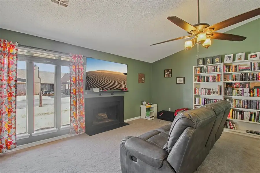 6421 Lyrewood Terrace, Oklahoma City, OK 73132 - Image #3