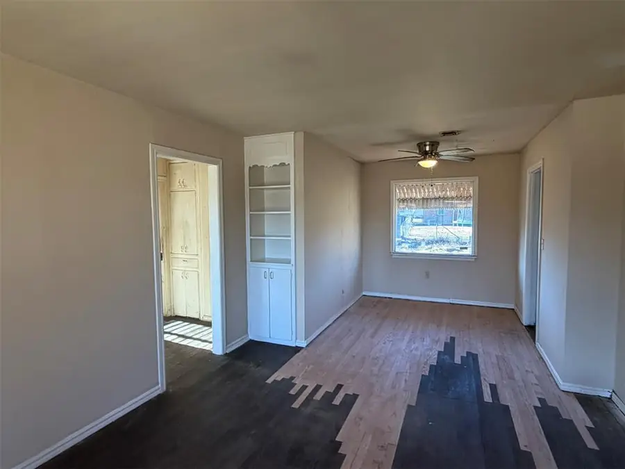 1716 Oxford Way, Oklahoma City, OK 73120 - Image #2