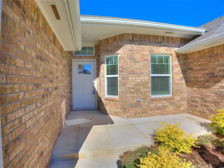 2917 Kingswood Drive, Norman, OK 73071 - #2