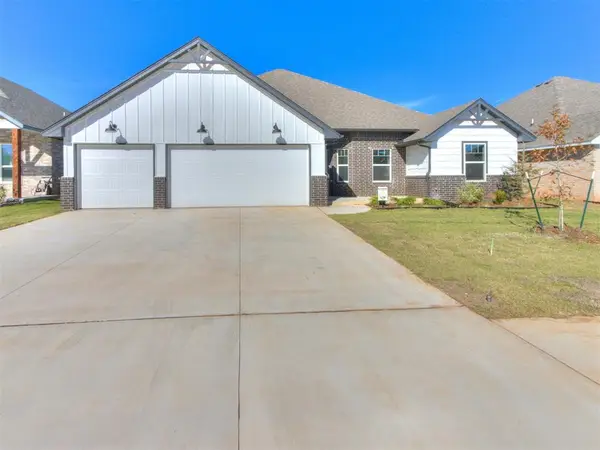 2901 Summit Hollow Circle, Norman, OK 73071