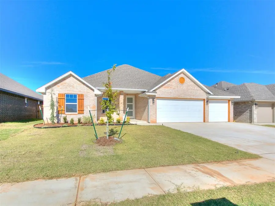 2905 Summit Hollow Circle, Norman, OK 73071 - #2