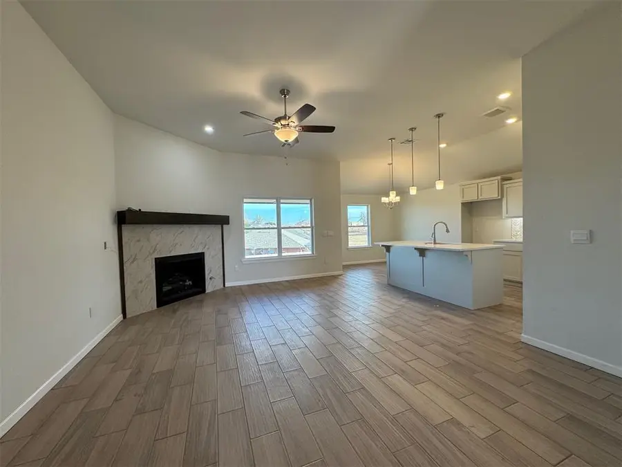 2516 Marsh Lane, Midwest City, OK 73130 - #2