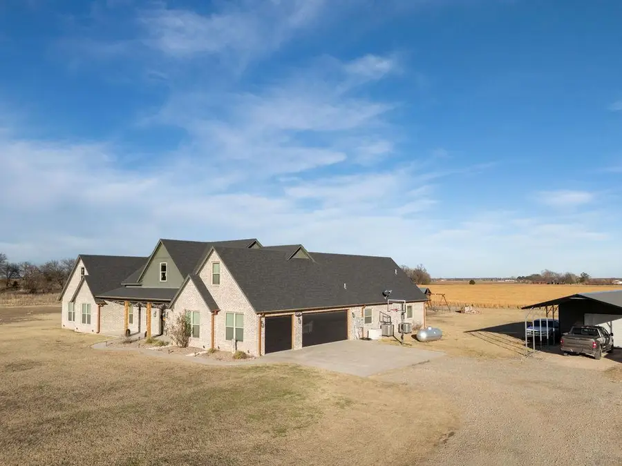 9027 NS 3500 Road, Prague, OK 74864 - #2