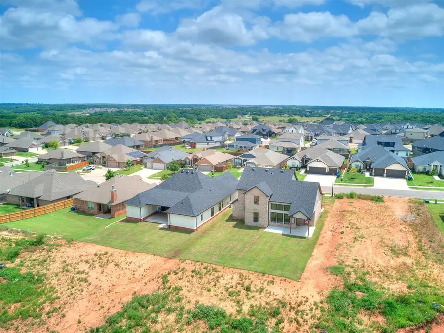 2309 Los Angeles Avenue, Edmond, OK 73034 - Image #3