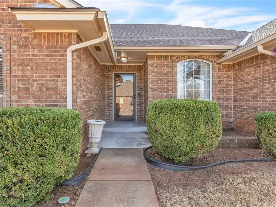 2616 Ricks Court, Edmond, OK 73012 - Image #3