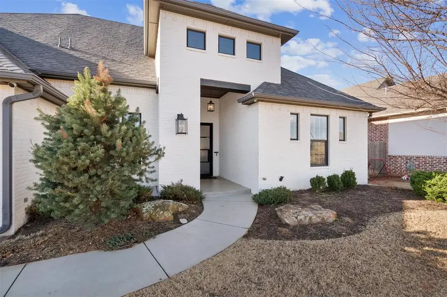 6800 Jay Crest Drive, Edmond, OK 73034 - Image #3