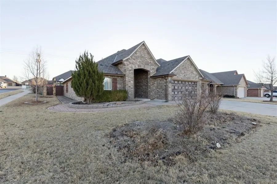 1100 Bryan Drive, Moore, OK 73160 - Image #2