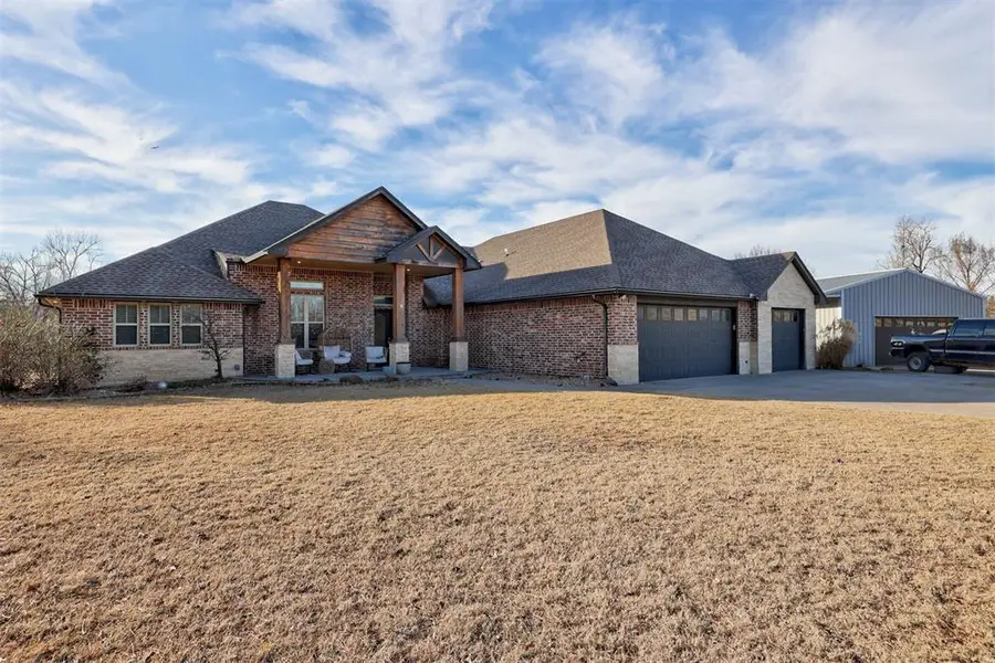 13946 Hummingbird Circle, Choctaw, OK 73020 - Image #2