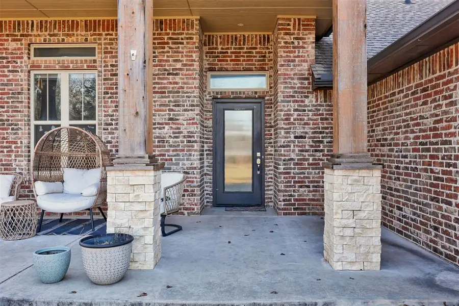 13946 Hummingbird Circle, Choctaw, OK 73020 - Image #3