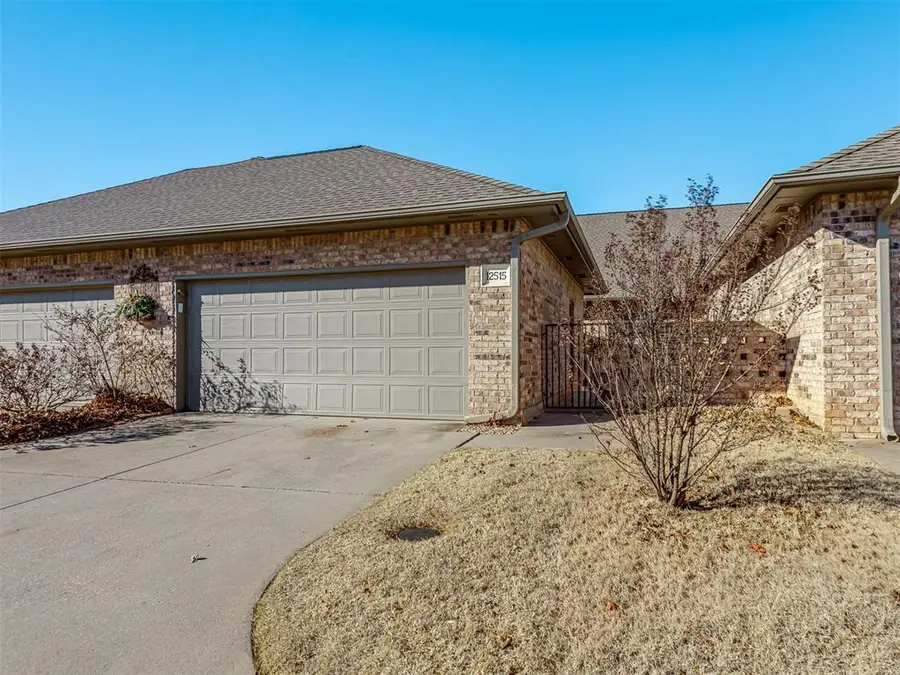 12515 W Greenlea Chase, Oklahoma City, OK 73170 - Image #2