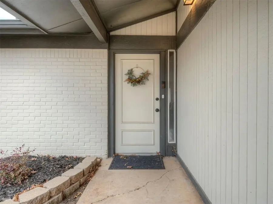 10420 Blue Spruce Road, Oklahoma City, OK 73162 - #2