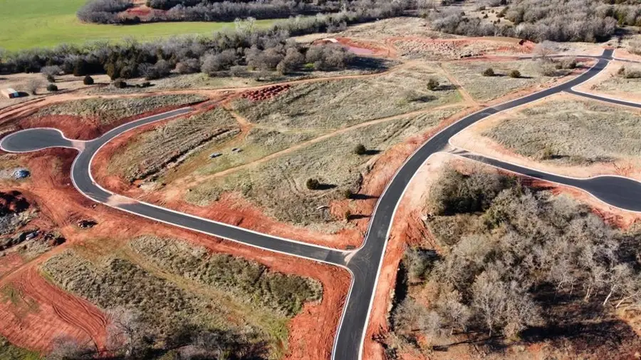 9400 Far Hills Court, Edmond, OK 73034 - Image #2