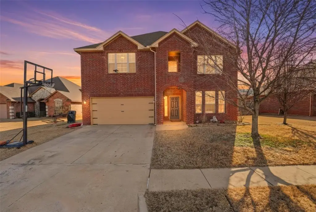 11008 SW 40th Street, Mustang, OK 73064 - Image #1